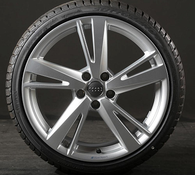 Audi 5 Arm Blade 8V
