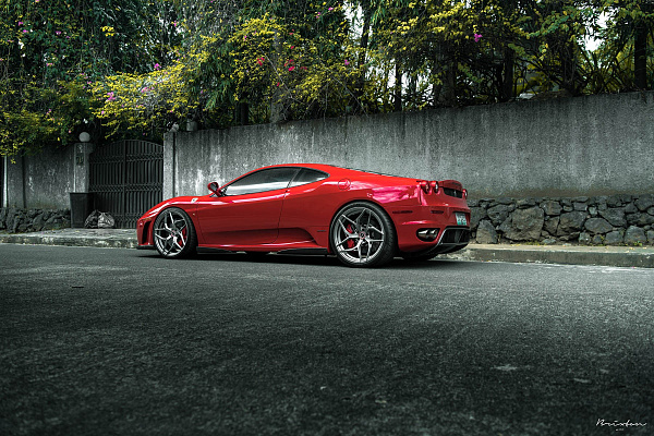 Фото дисков Brixton Forged PF5 Сатиновый графит на Ferrari F430