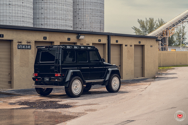 Фото дисков Vossen LC3-13T Белый глянец на Mercedes-Benz G-Class II