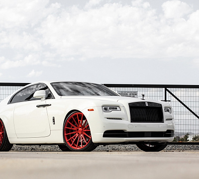 Фото дисков Savini SV75 на Rolls-Royce Wraith