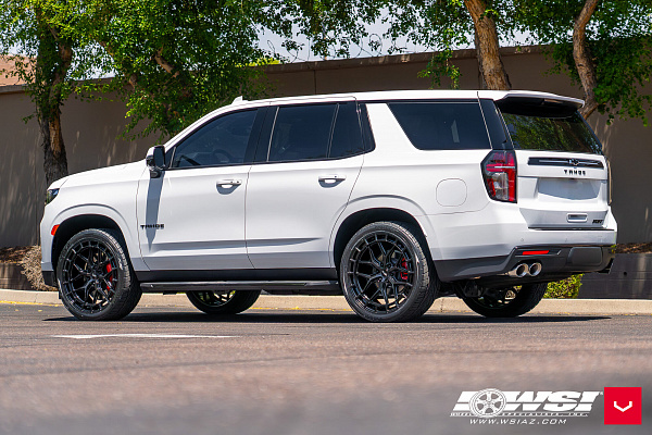 Фото дисков Vossen HFX-1 (6-Lug) Черный глянец на Chevrolet Tahoe V