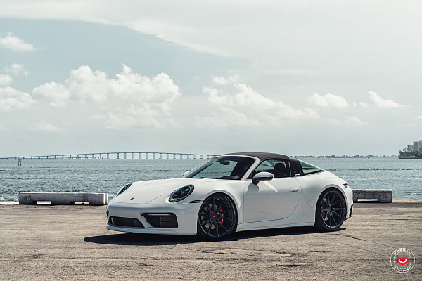 Фото дисков Vossen EVO-2 Черный сатин на Porsche 911 VIII