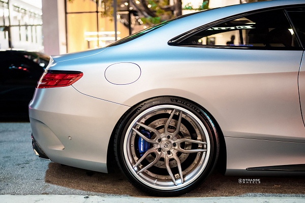 Фото дисков Strasse Wheels SV4 Deep Concave FS Сатиновый графит на Mercedes-Benz S-Class (W222, C217)