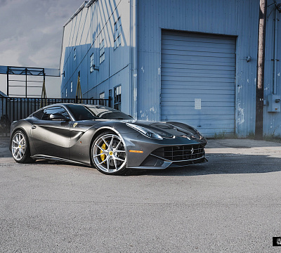 Фото дисков HRE P101 на Ferrari F12