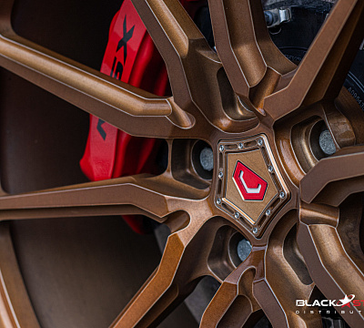 Фото дисков Vossen ML-X2 на Acura NSX II