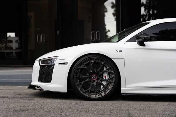 Фото дисков Brixton Forged PF10 Черный сатин на Audi R8 (4S)
