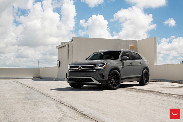 Фото дисков Vossen HF-7 Черный глянец на Volkswagen Atlas