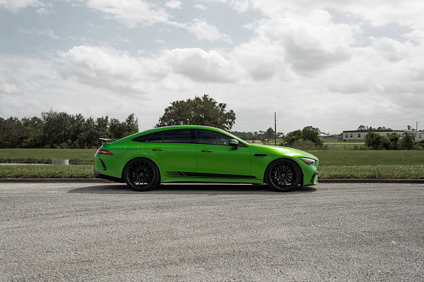 Фото дисков Brixton Forged PF15 R / RS Черный глянец на Mercedes-Benz AMG GT I