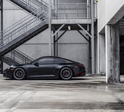 Фото дисков Strasse Wheels SV5 Deep Concave FS на Porsche 911 VIII