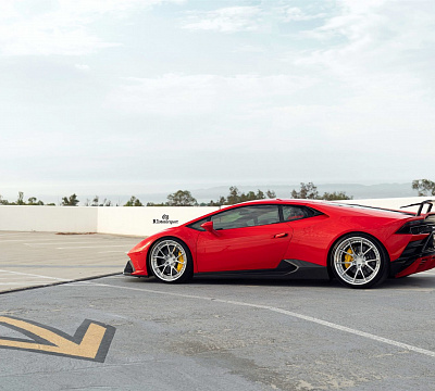 Фото дисков Anrky AN32 на Lamborghini Huracan