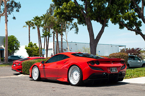 Ferrari F8