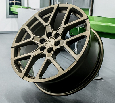 Bola B36