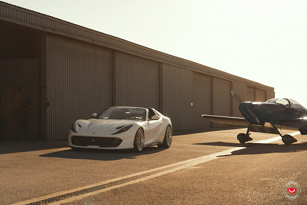 Фото дисков Vossen VPS-1 (3-Piece) Глянцевый лак на Ferrari 812