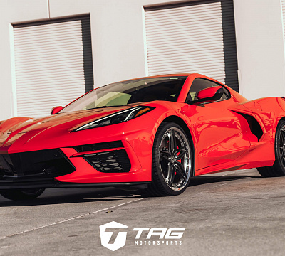 Фото дисков HRE S107SC на Chevrolet Corvette C8