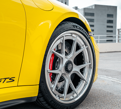 Фото дисков Strasse Wheels SM5R Deep Concave FS на Porsche 911 VIII