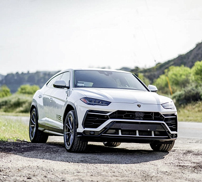 Фото дисков Savini SV-F4 на Lamborghini Urus