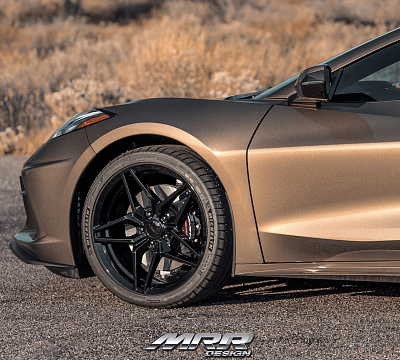 Фото дисков MRR M755 на Chevrolet Corvette C8