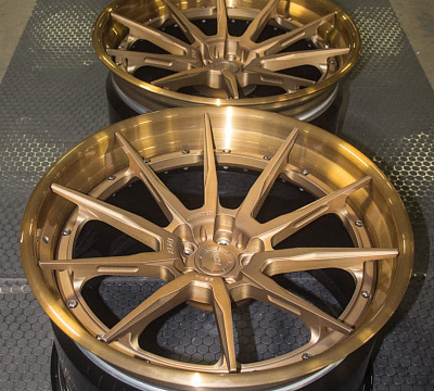 ADV.1 ADV10 Track Spec CS