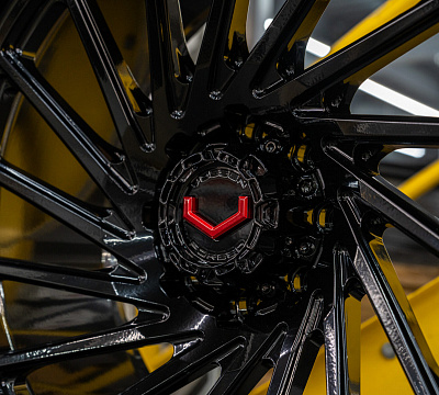 Vossen GNX-01T