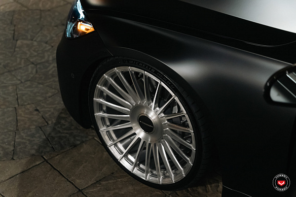 Фото дисков Vossen S17-13 Глянцевый лак на Mercedes-Benz S-Class (W223)