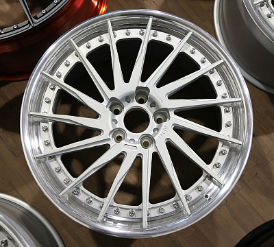 ADV.1 ADV15R Track Spec CS