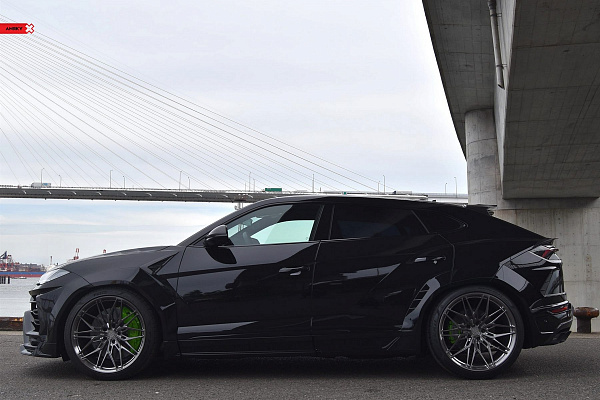 Фото дисков Anrky S1-X1 Глянцевый тонированный лак на Lamborghini Urus