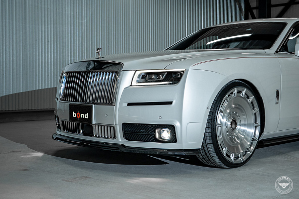 Фото дисков Vossen UV-7 Глянцевый лак на Rolls-Royce Ghost II