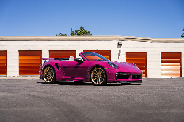 Фото дисков HRE P104 Глянцевое золото на Porsche 911 VIII