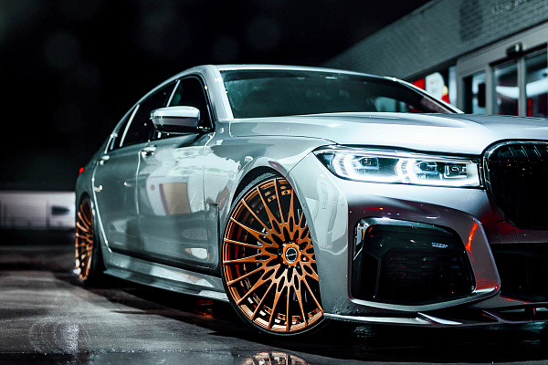Фото дисков Brixton Forged HS1 Сатиновая медь на BMW 7 (G11/G12)