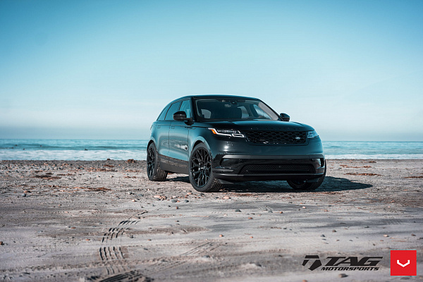 Фото дисков Vossen HF-2 Черный сатин на Land Rover Range Rover Velar