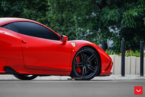 Фото дисков Vossen HF-1 Алмазная проточка на Ferrari 458