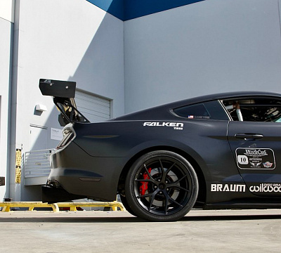 Фото дисков MRR FS06 на Ford Mustang VI
