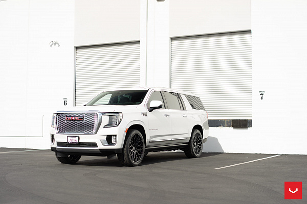 Фото дисков Vossen HF6-3 Черный глянец на GMC Yukon V