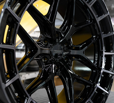 Vossen HFX-1 (6-Lug)