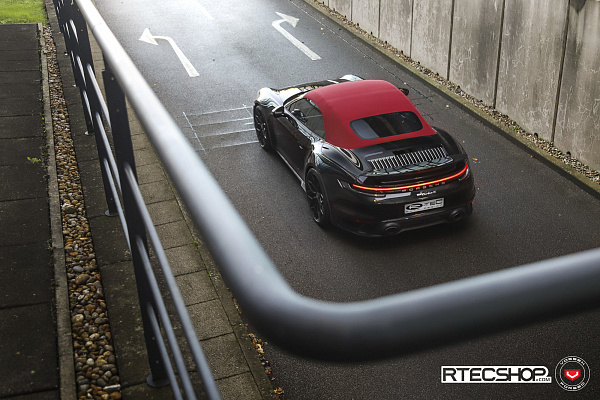 Фото дисков Vossen S17-01 Черный сатин на Porsche 911 VIII