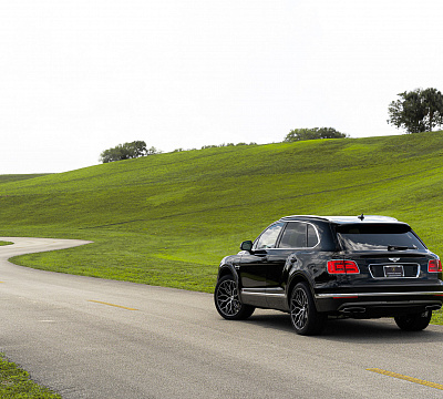 Фото дисков Vossen HF-2 на Bentley Bentayga