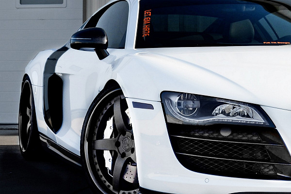 Audi R8 V10