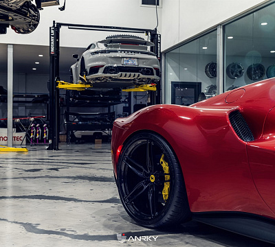 Фото дисков Anrky AN17 на Ferrari 296