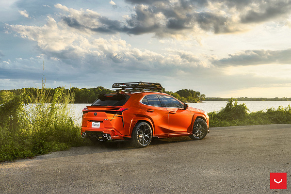 Фото дисков Vossen HF-5 Черный глянец на Lexus UX