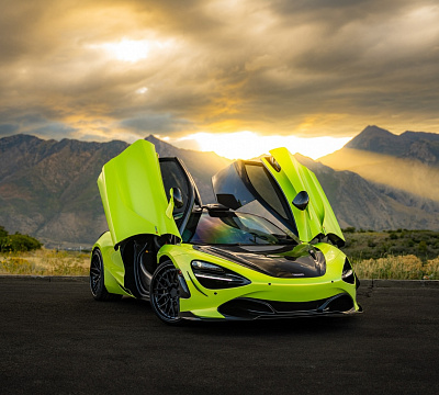 Фото дисков Strasse Wheels SV10M Deep Concave FS на McLaren 720S