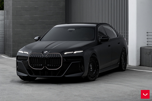 Фото дисков Vossen HF-9 Черный глянец на BMW 7 (G70)