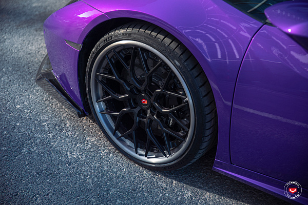 Фото дисков Vossen S17-01 (3-Piece) Черный сатин на Lamborghini Huracan