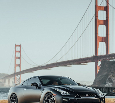 Фото дисков Brixton Forged CM5-R на Nissan GT-R