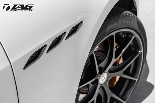 Фото дисков HRE P101 Черный глянец на Maserati Ghibli