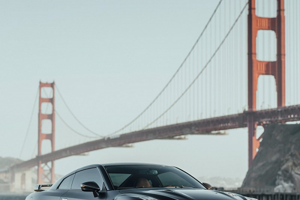 Nissan GT-R
