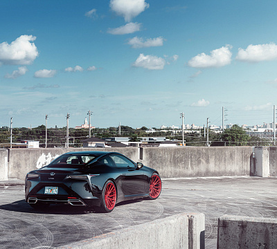 Фото дисков Vossen M-X4T на Lexus LC 500