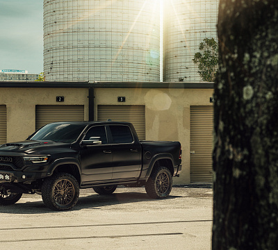 Фото дисков Vossen HF6-5 на Ram 1500 V