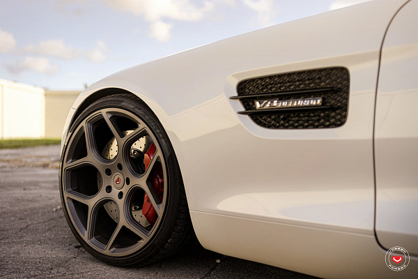 Фото дисков Vossen CG-205 Матовый графит на Mercedes-Benz AMG GT I