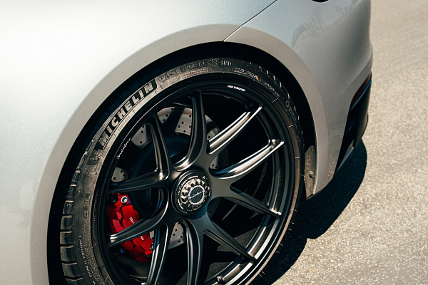 Фото дисков Brixton Forged FDE01 Черный сатин на Porsche 911 VIII