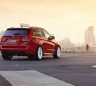 Фото дисков HRE P201 на BMW X5/X5 M (F15/F85)